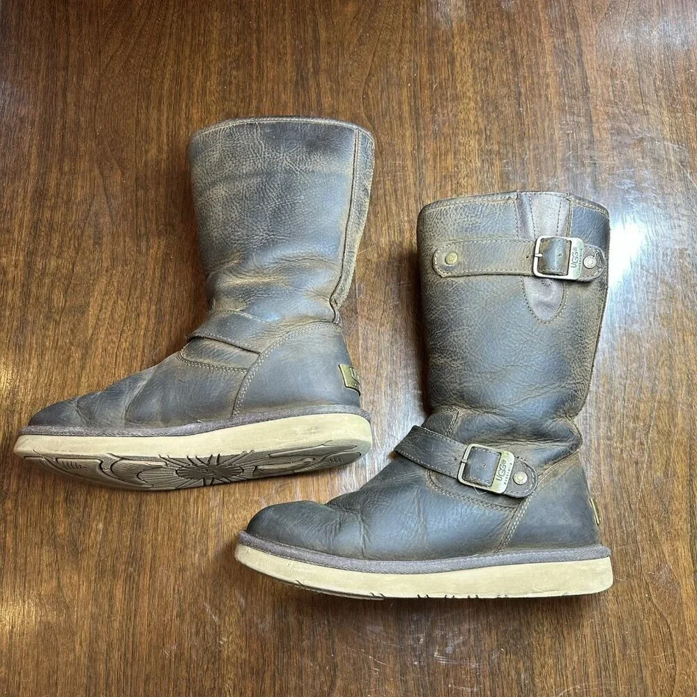 UGG Australia Brown Leather Sutter Buckle Boots Shearling Lined Women’s Size 7